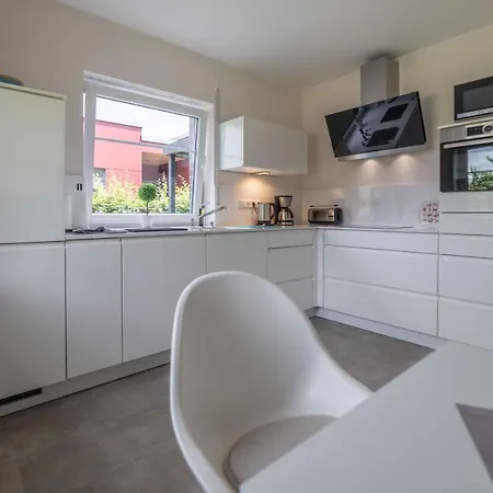 Ostfreesenhuus - Ostwind *